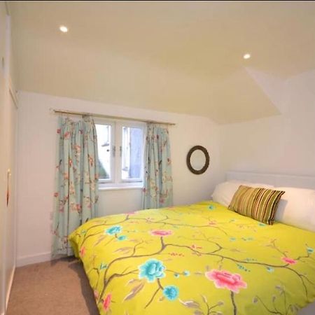 Compact, Central Apartment, Dog Friendly. Kingsbridge  Exterior photo